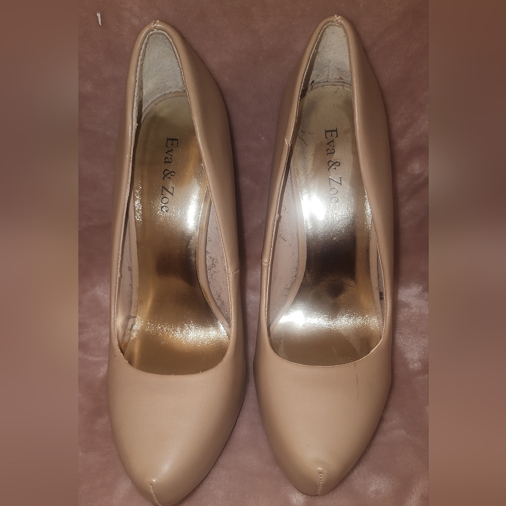 Women's nude heels